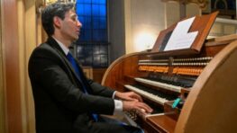 FOTO: Vivat Vox Organi 2025 má za sebou úžasný deň s dvojkoncertom francúzskeho organistu Vincenta Dubois
