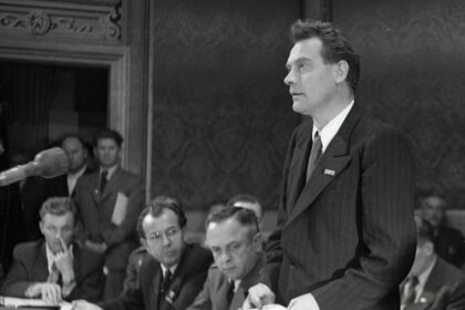 Ladislav Novomeský