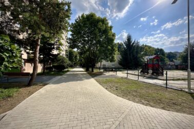 chodnik1