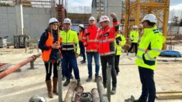 Rozostavanú novú nemocnicu v Banskej Bystrici navštívili zástupcovia Európskej komisie