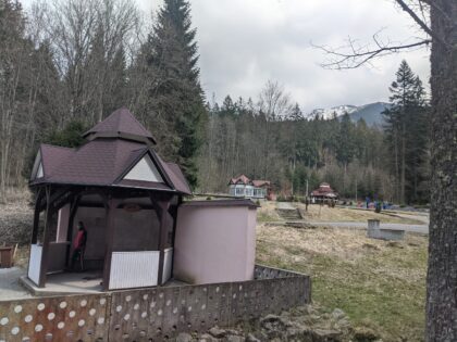 Pavilóny s liečivou vodou v Korytnici