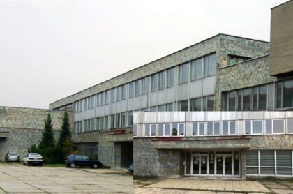 Obchodná akadémia Mareka Frauwirtha na Tajovského