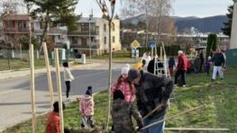 Vladimír Ivan: Srdcia dobrovoľníkov rozkvitli v Sakurovej aleji na Fončorde