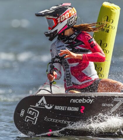 Sára Žuborová na trati