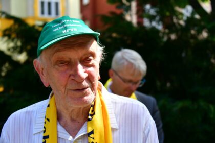 Branislav Tvarožek ako člen Konfederácie politických väzňov 