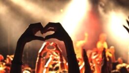 Predvianočný benefičný koncert Angelus Cat Rescue v klube Music Factory