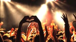 Predvianočný benefičný koncert Angelus Cat Rescue v klube Music Factory