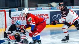 Bystrickí hokejisti vybuchli v L. Mikuláši, nepomohla ani výmena brankárov + HLASY