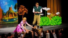 V Aule SZU uvedú v pondelok 26. januára 2026 o 17:00 hod. Zázračný svet rozprávok pre deti od 3 rokov