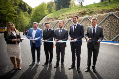 Zľava Ivan Škamla, Juraj Džmura, Matúš Šutaj Eštok, Ondrej Lunter a Martin Turčan