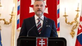 Prezident Peter Pellegrini vyhlásil referendum s dvomi otázkami na 4. júla 2026 bez hlasovania o skrátení volebného obdobia NR SR