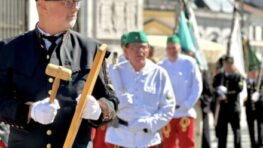 FOTO: V meste pod Urpínom sa stretli zástupcovia banských miest a obcí Slovenska i zo zahraničia