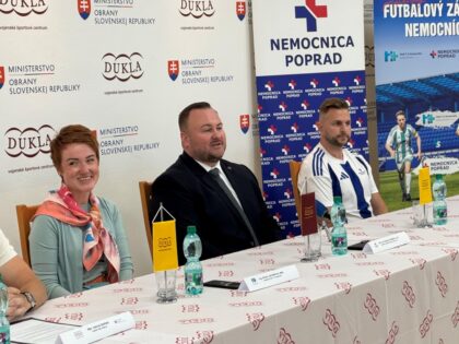 Riaditelia nemocníc Miriam Lapuníková a Stanislav Kandrik