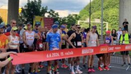 FOTO: Sobotňajší Banskobystrický maratón odbehlo 3 184 bežcov, víťazstvo obhájili rovnakí maratónci ako vlani