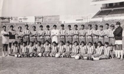 Káder futbalového mužstva FC Monterrey ( Ivan Marko štvrtý zľava v hornom rade)