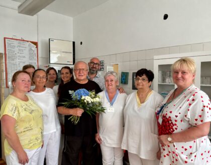 V kruhu spolupracovníkov