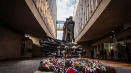 FOTO: Celonárodné oslavy 82.výročia SNP prilákali do Banskej Bystrice vyše 15 tisíc návštevníkov