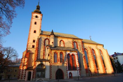 Farský kostol  Nanebovzatia Panny Márie