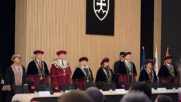 FOTO: Na Univerzite Mateja Bela v Banskej Bystrici otvorili nový akademický rok 2026-27