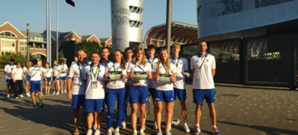 Účastníci MS U20 pri ikonickom štadióne Hayward Field v meste Eugene v štáte Oregon z AK ŠK UMB Banská Bystrica