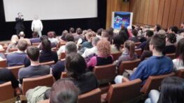 Začiatok októbra vo Filmovom klube  s Generálom Golianom aj koncertom Queen v Budapešti