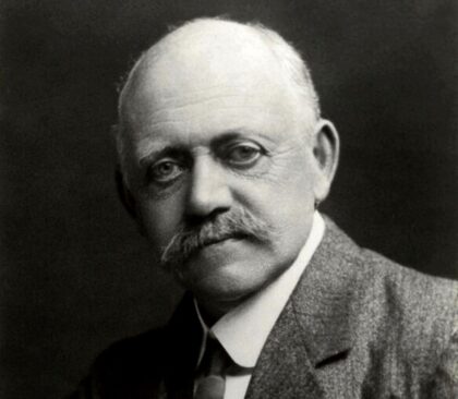 William Willet